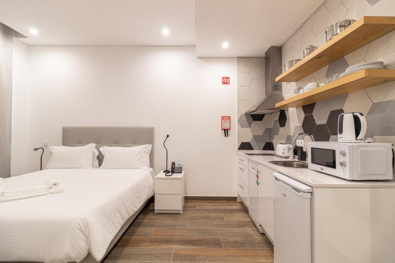 Roots Hotel Фару Екстер'єр фото